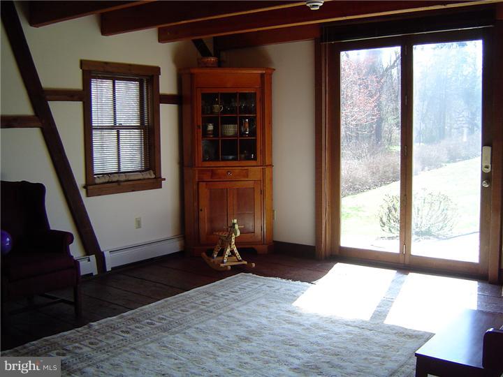 1416 Park Road Elverson, PA 19520 - Photo 9 of 24 Gallery Image 9