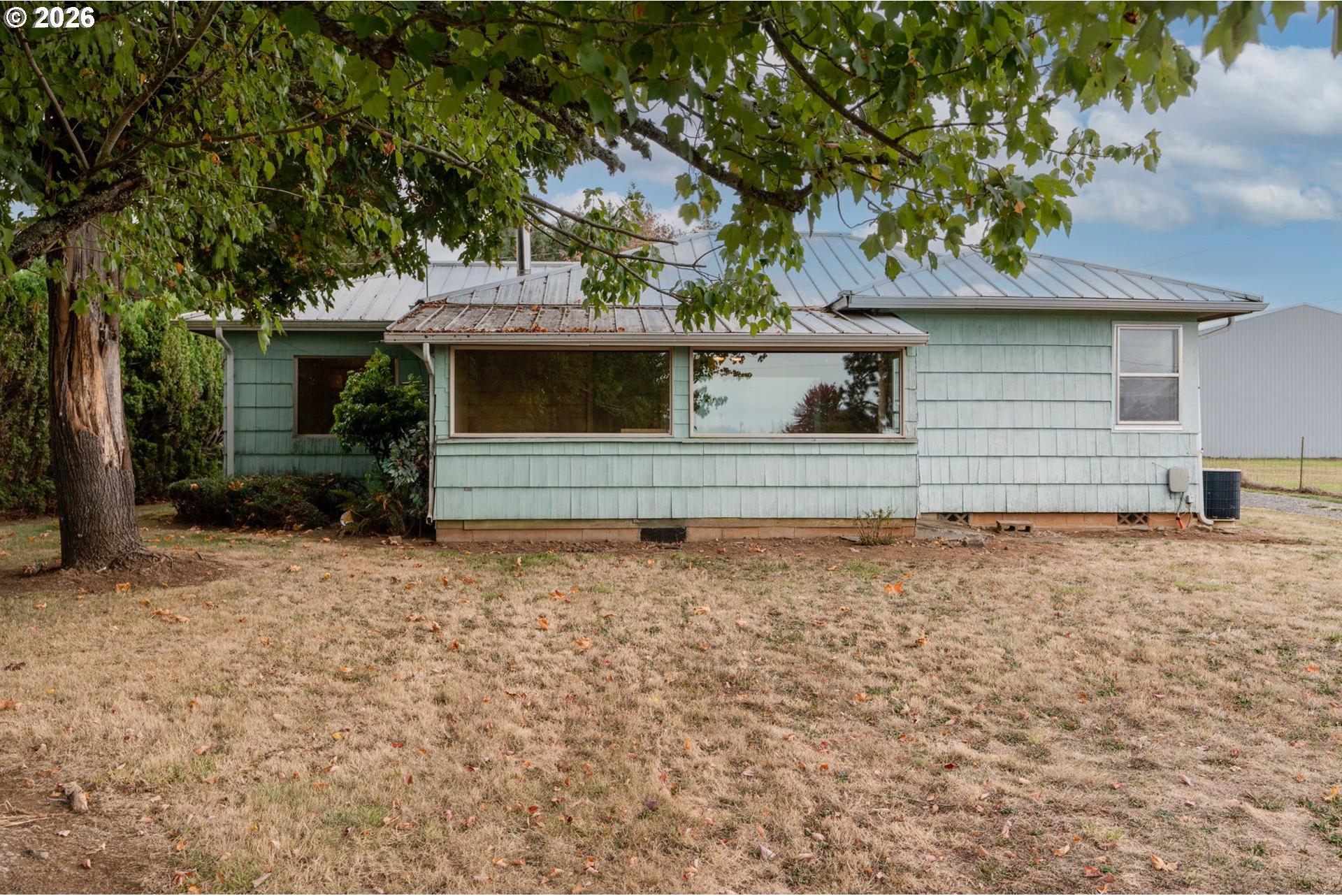 28900 Southeast Currin Road Estacada, OR 97023 - Photo 6 of 48 Gallery Image 6