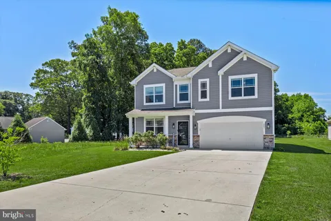 $393,500 | 403 Twin Creeks Drive, Salisbury, MD 21804