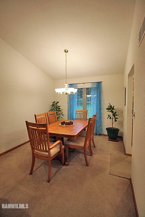 621 Barley Ridge Trail Freeport, IL 61032 - Photo 12 of 25 Gallery Image 12