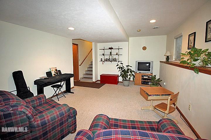 621 Barley Ridge Trail Freeport, IL 61032 - Photo 20 of 25 Gallery Image 20