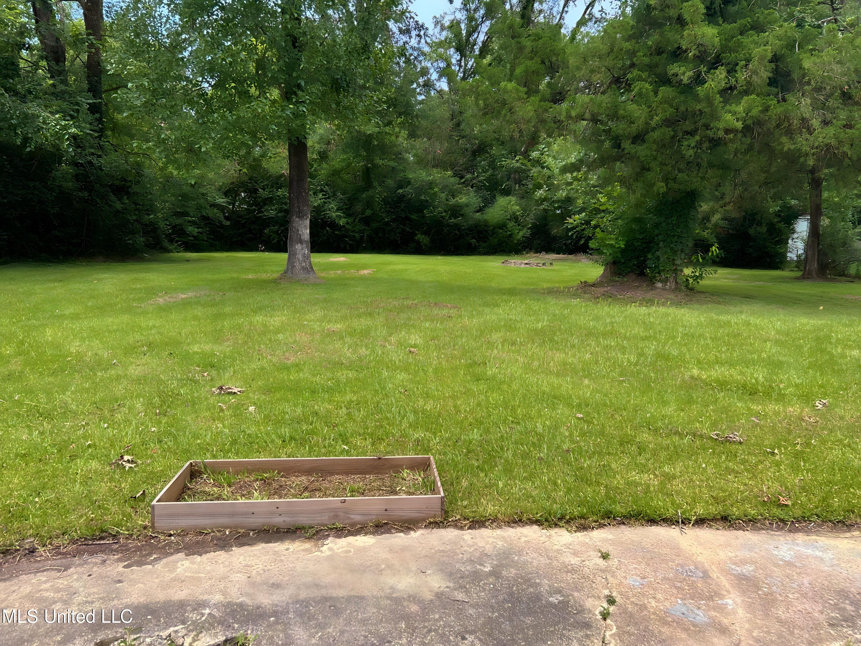 5767 Old Canton Road Jackson, MS 39211 - Photo 3 of 12 IMG_0336