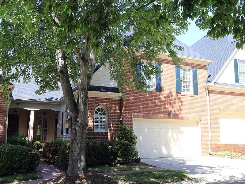 1313 Canfield Court Raleigh, NC 27608 - Photo 1 of 23