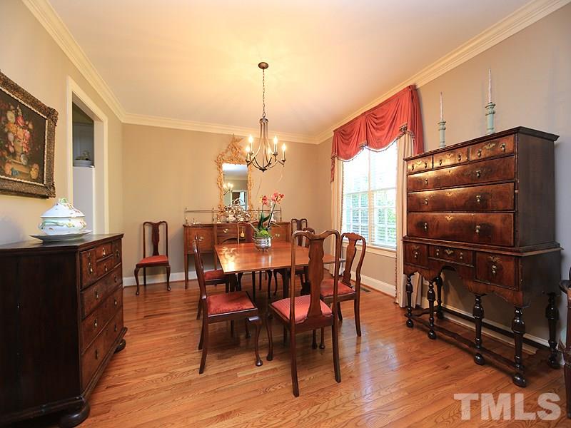 1313 Canfield Court Raleigh, NC 27608 - Photo 12 of 23