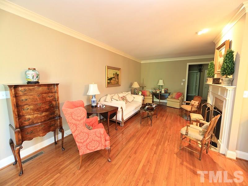 1313 Canfield Court Raleigh, NC 27608 - Photo 6 of 23