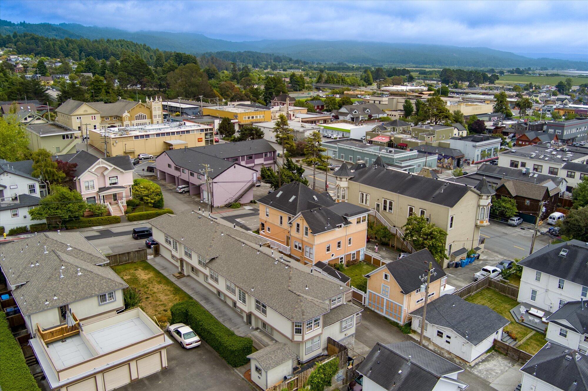 1165 H Street Arcata, CA 95521 - Photo 4 of 50