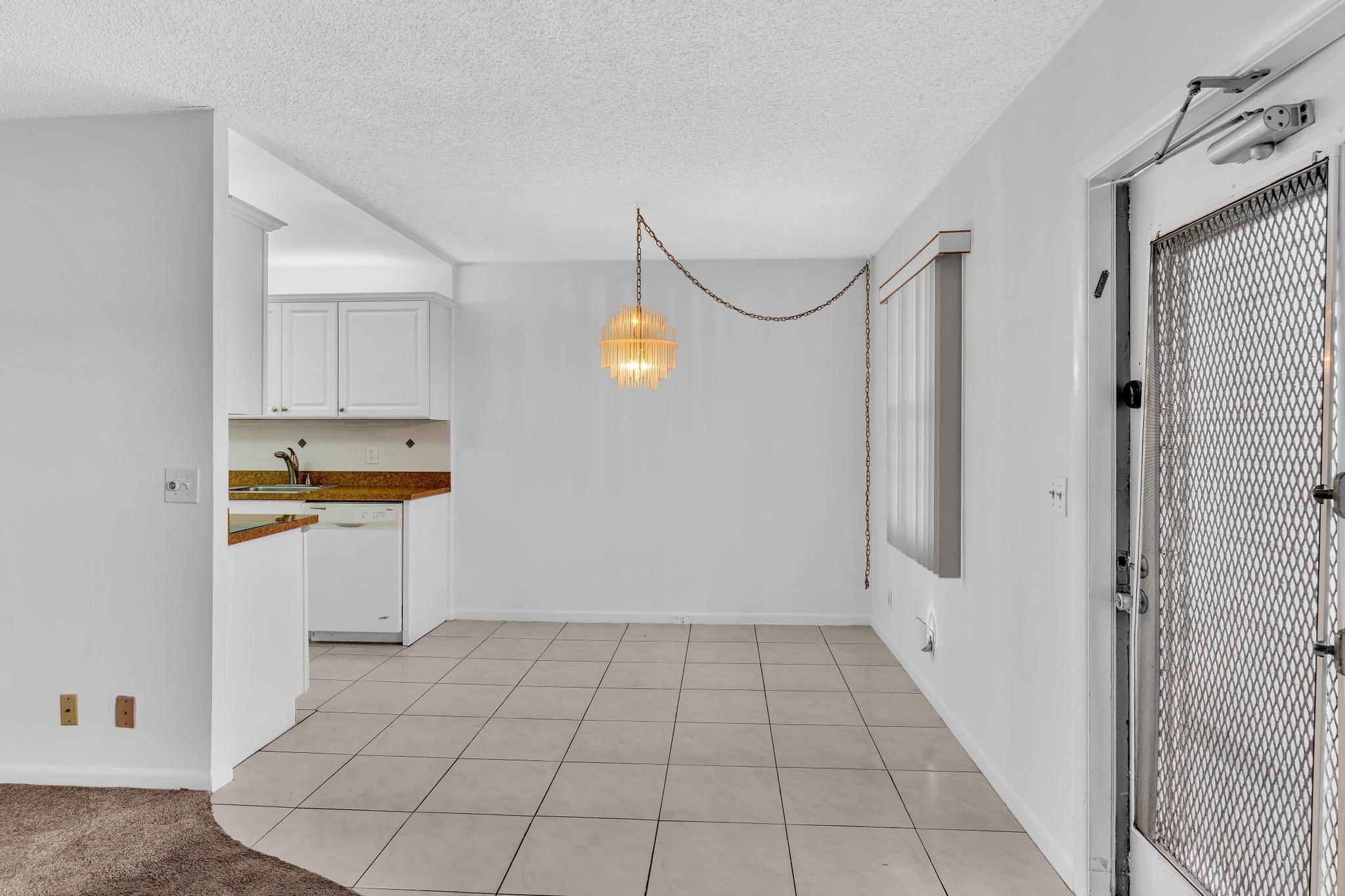 2066 Exeter Boca Raton, FL 33434 - Photo 14 of 60 FPP00061
