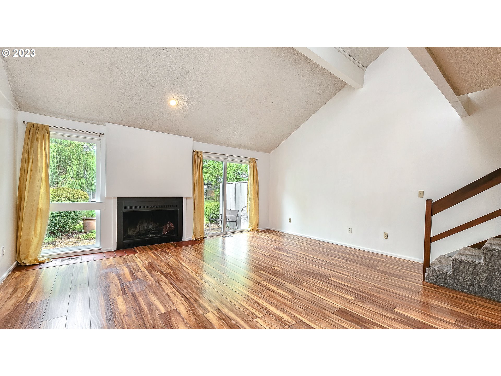 12916 Southwest 5th Street Beaverton, OR 97005 - Photo 9 of 19 Gallery Image 9