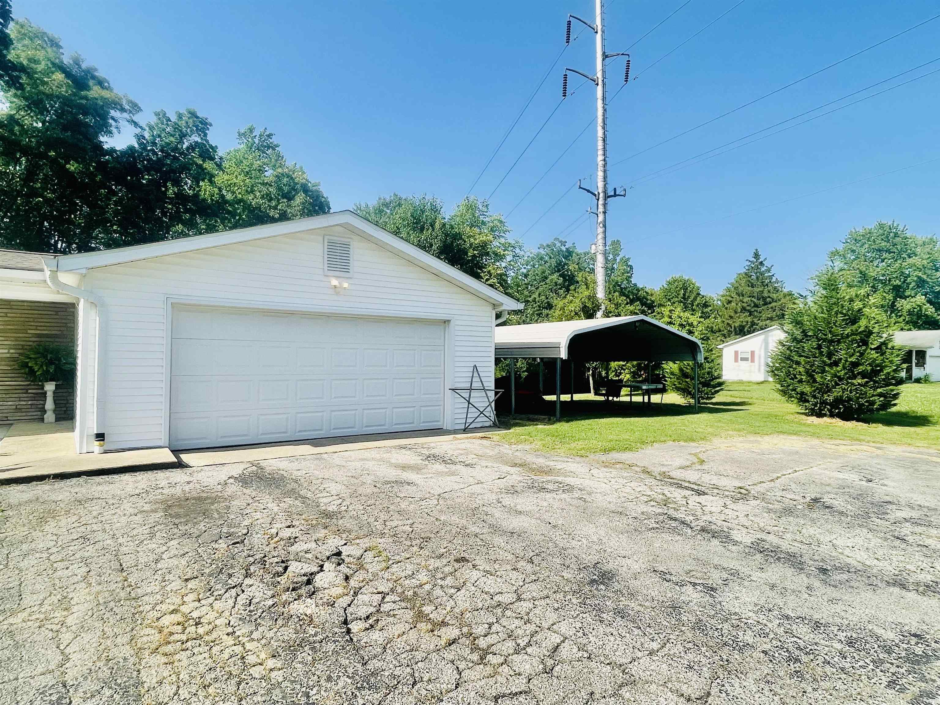 1027 Kentucky Hollow Road Bedford, IN 47421 - Photo 35 of 36