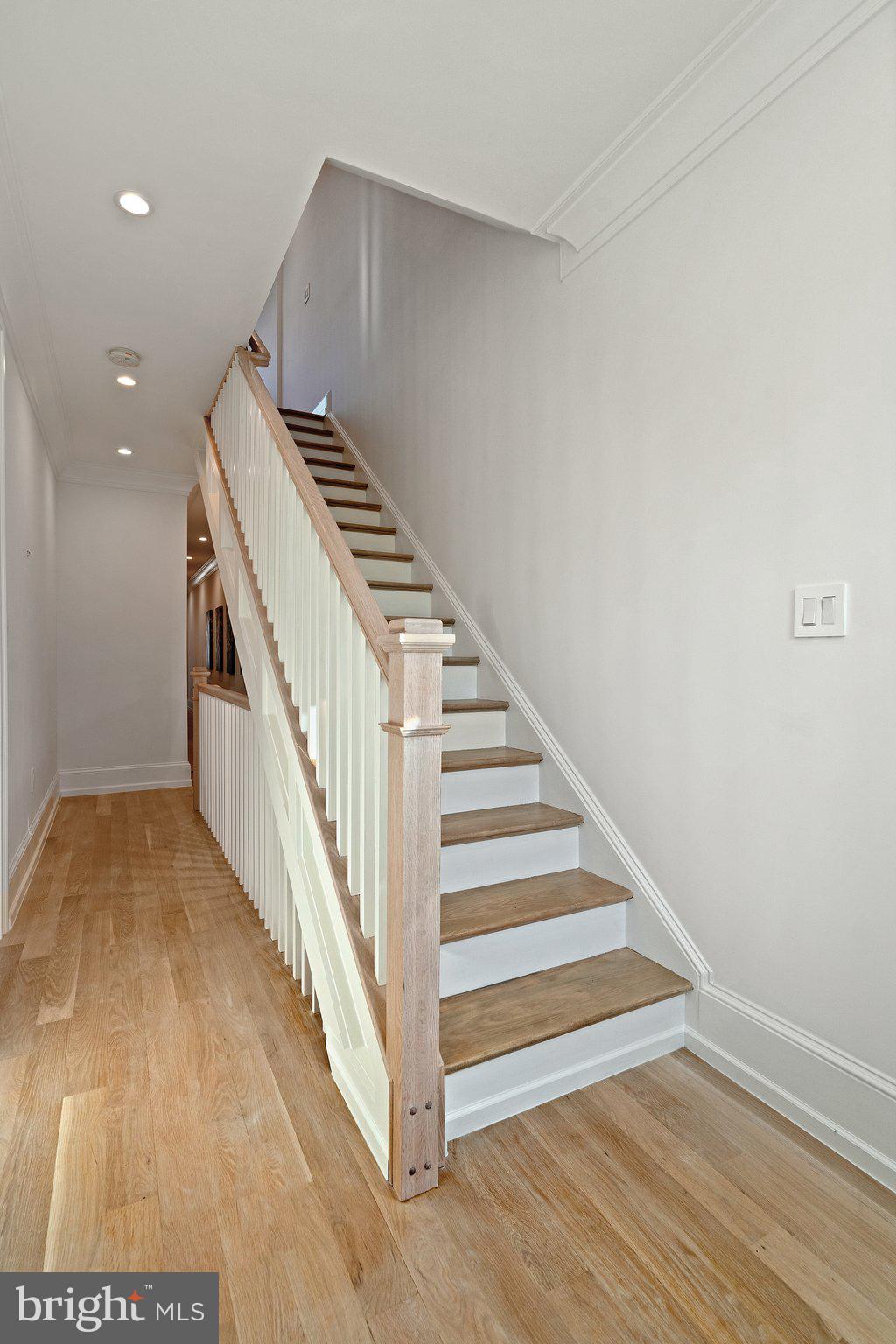 634 F Street Northeast Washington, DC 20002 - Photo 37 of 57 a view of entryway