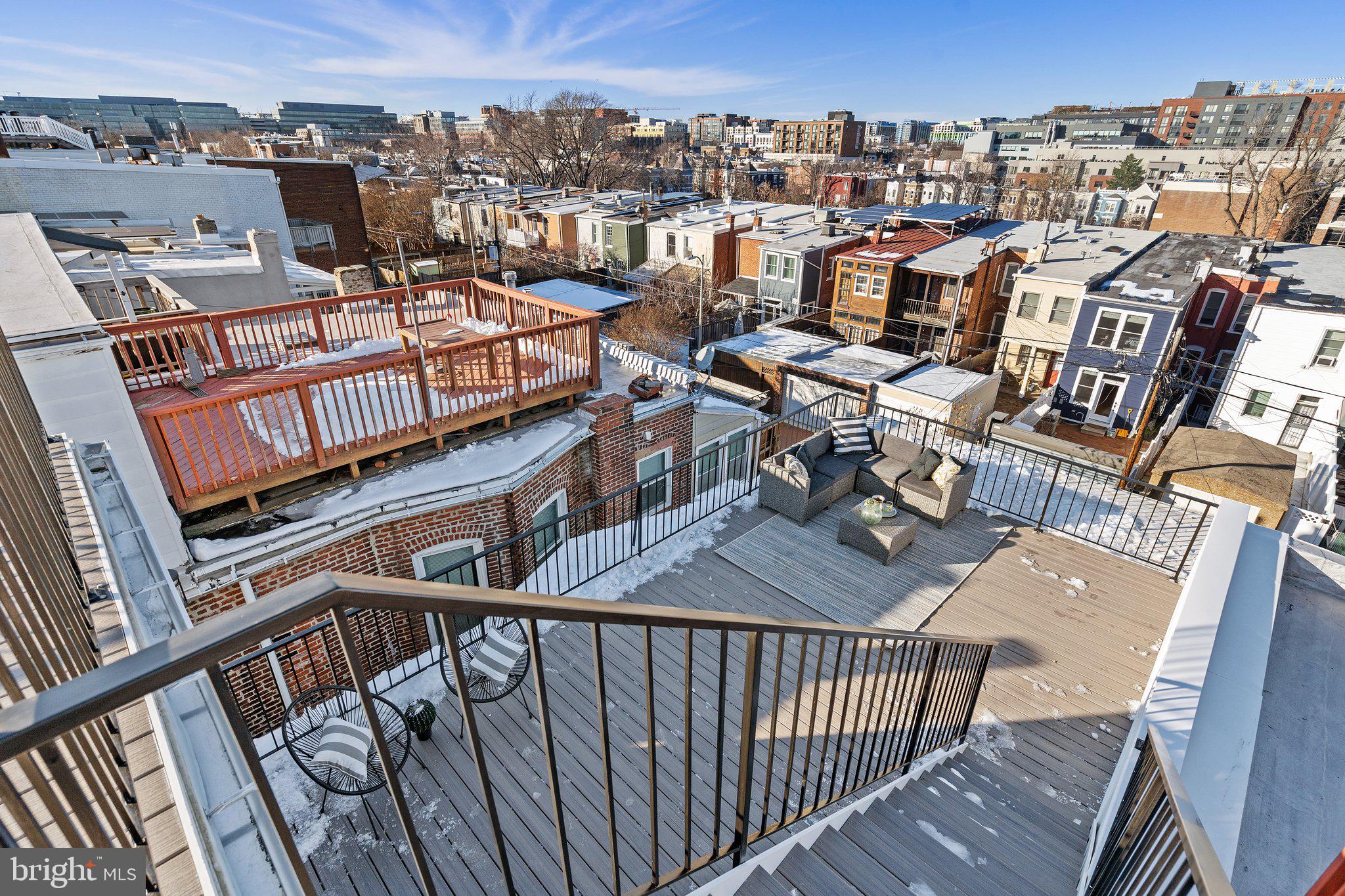 634 F Street Northeast Washington, DC 20002 - Photo 49 of 57 a view of a balcony with city view