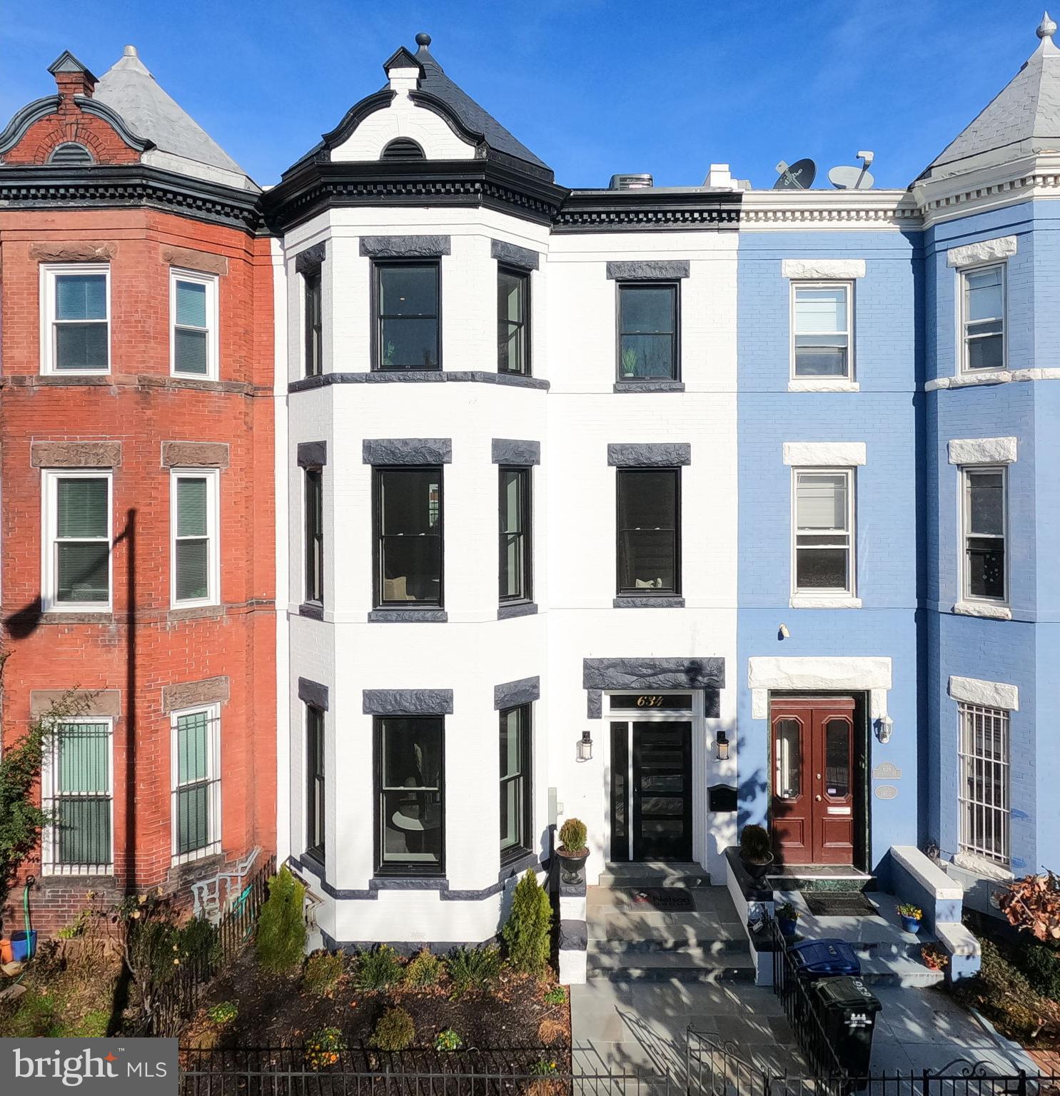 634 F Street Northeast Washington, DC 20002 - Photo 55 of 57 a front view of a house with a yard