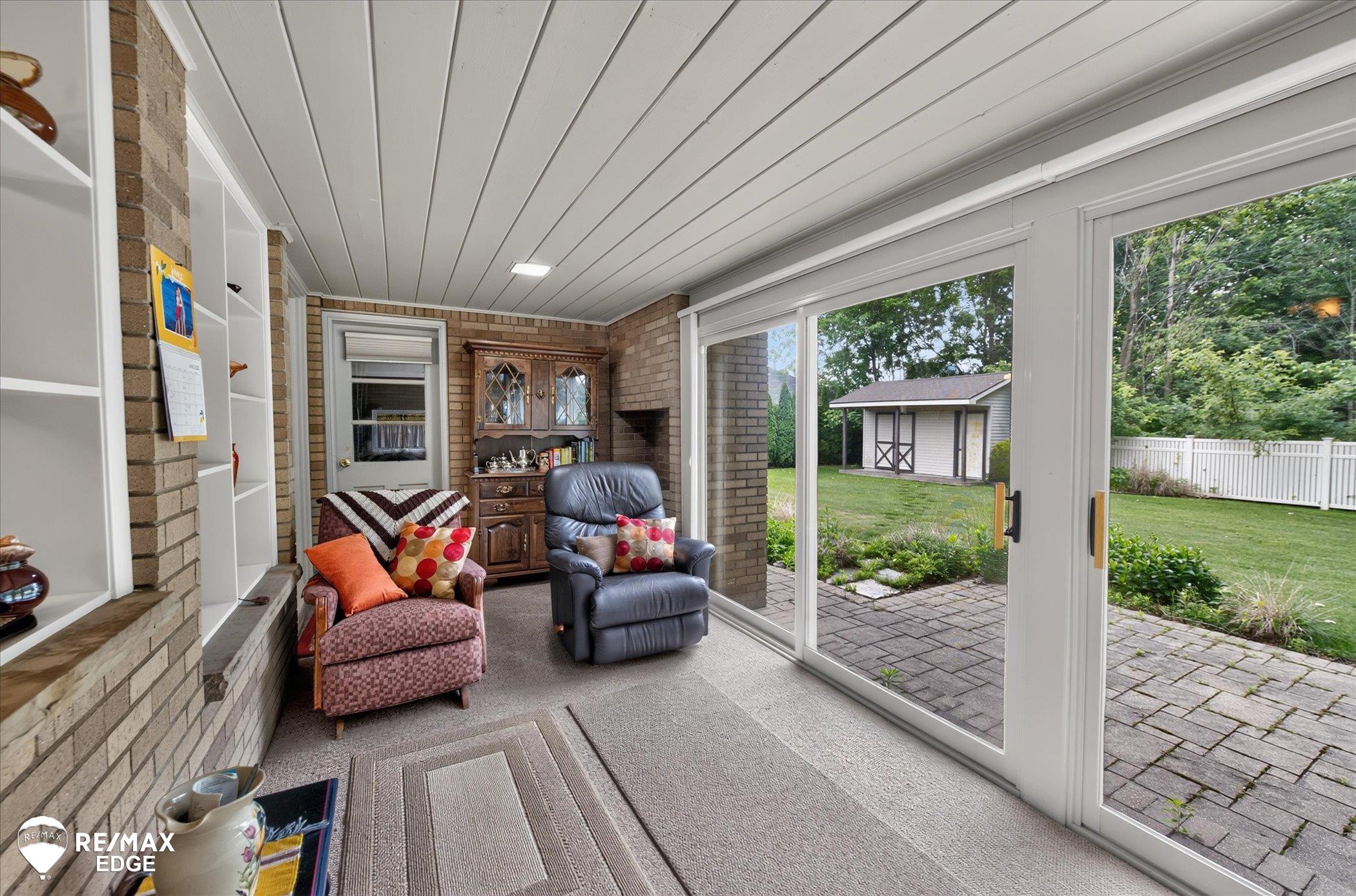 10048 East Coldwater Road Davison, MI 48423 - Photo 12 of 31