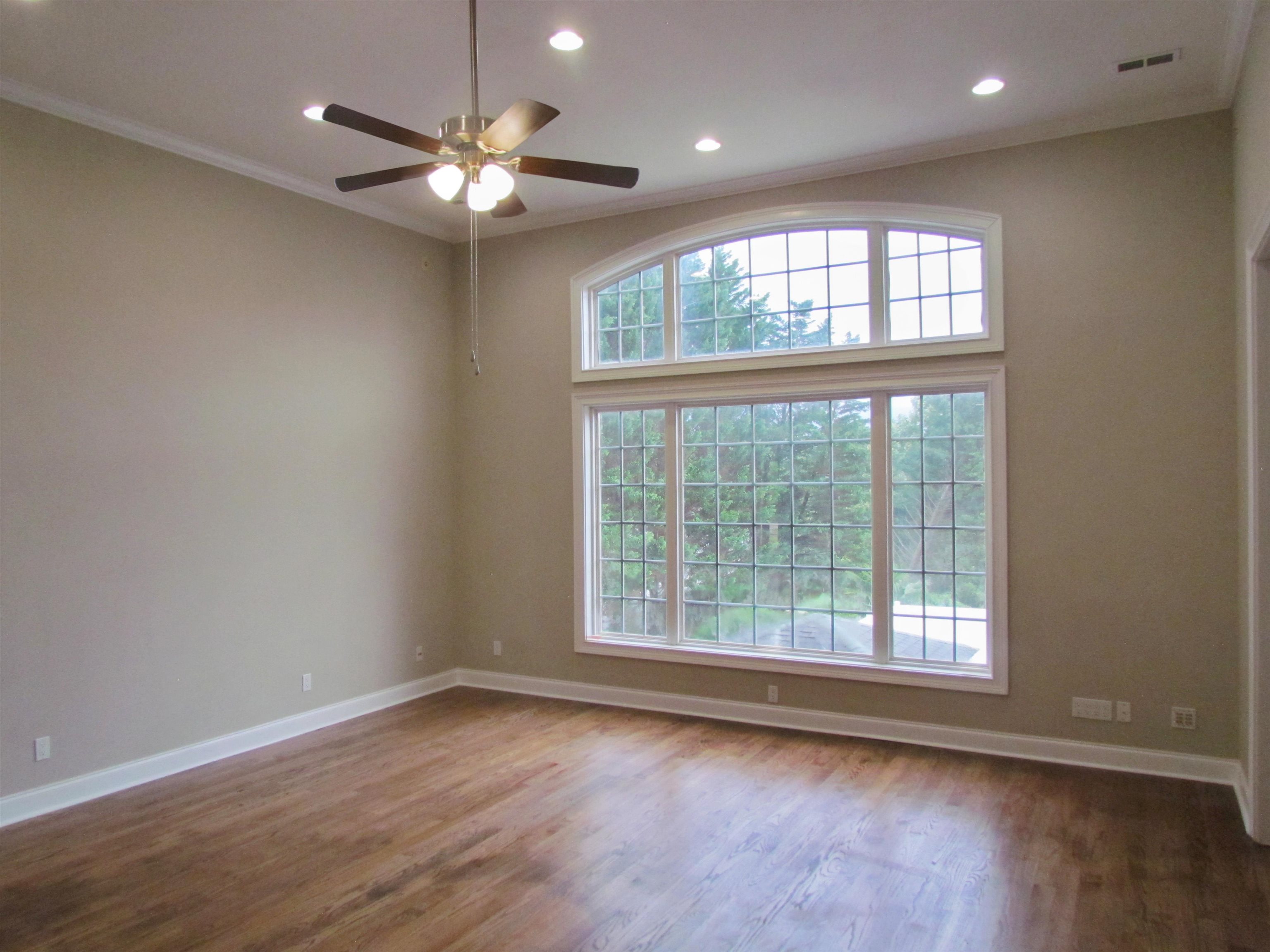 529 Albatross Road Easley, SC 29640 - Photo 3 of 33