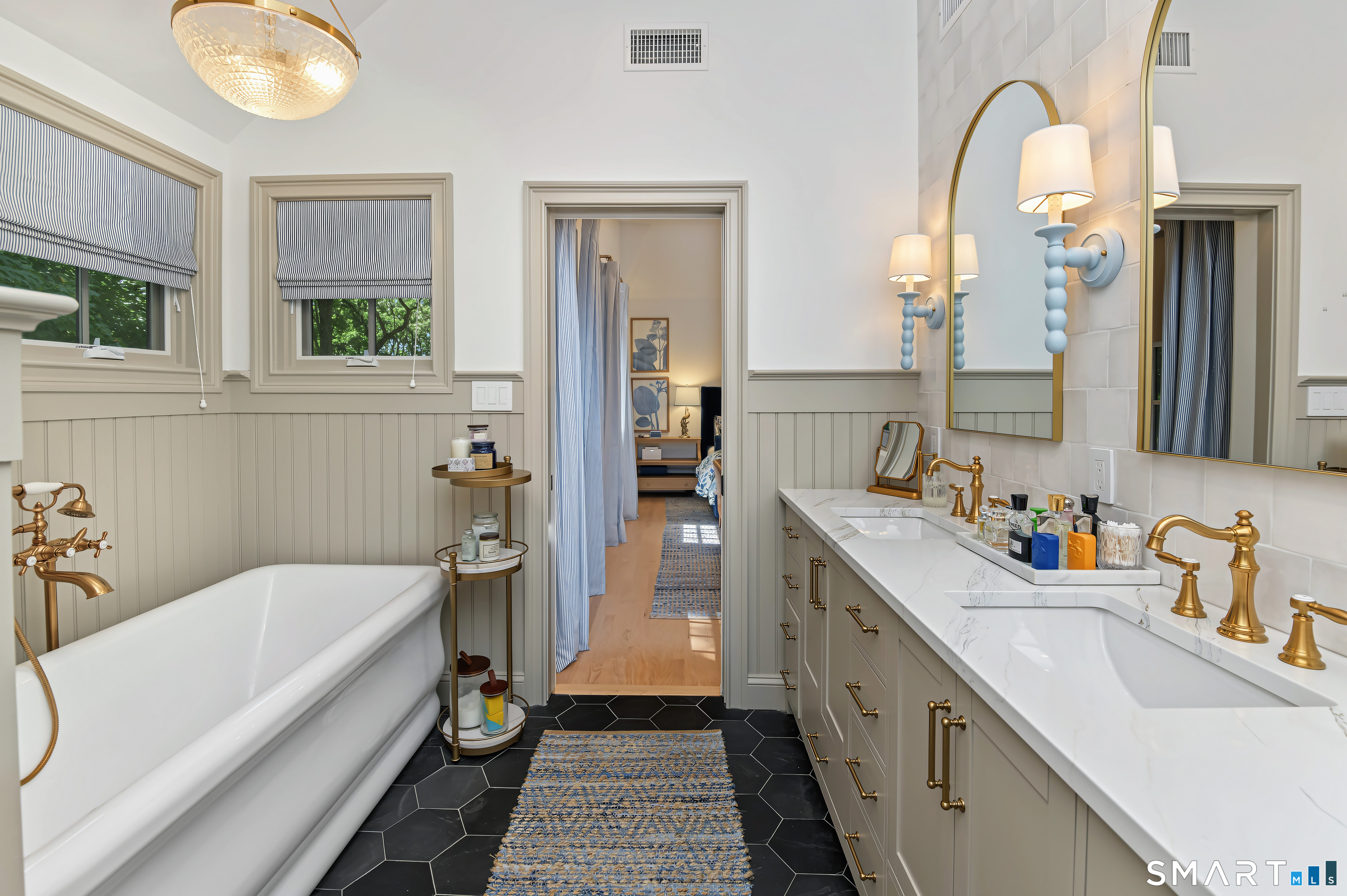 20 Strawberry Ridge Road Ridgefield, CT 06877 - Photo 19 of 40 Gallery Image 19