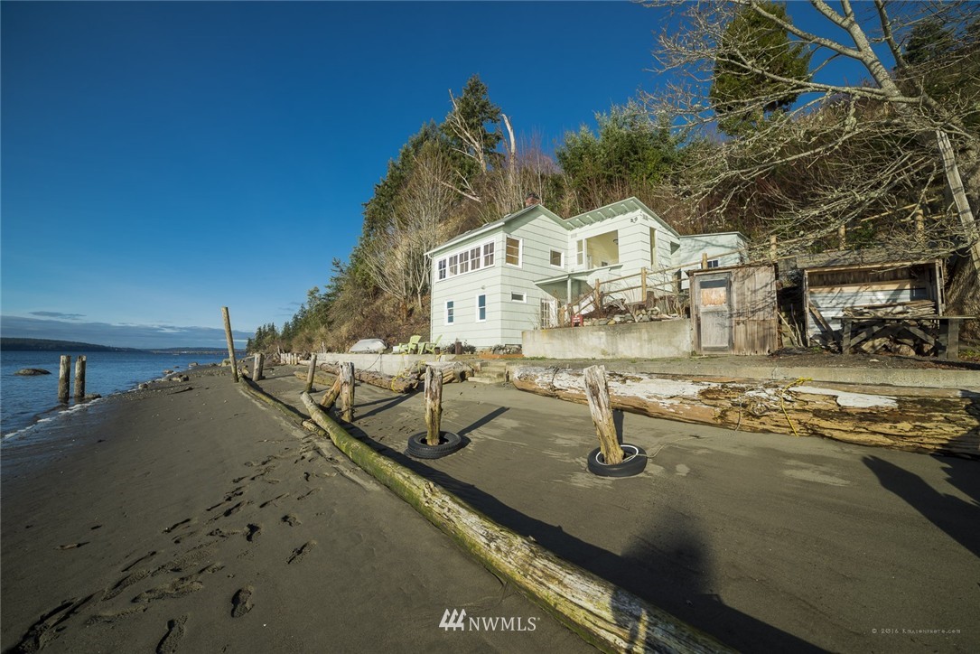 4642 East Harbor Road Freeland, WA 98249 - Photo 11 of 25