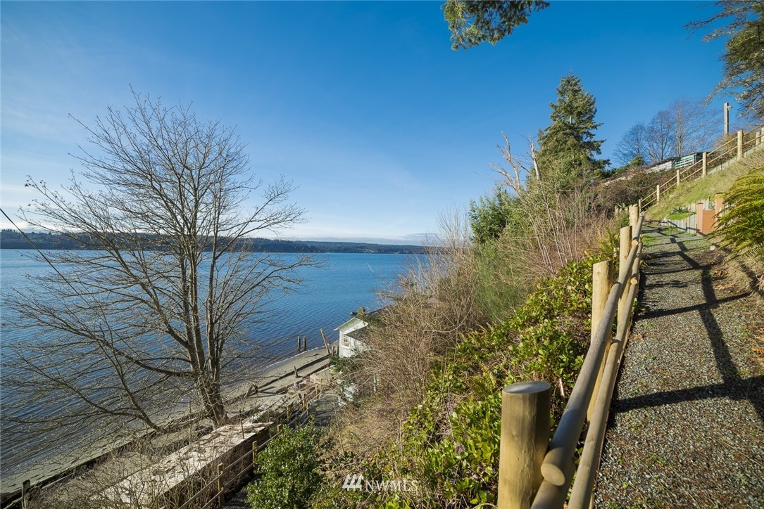 4642 East Harbor Road Freeland, WA 98249 - Photo 18 of 25