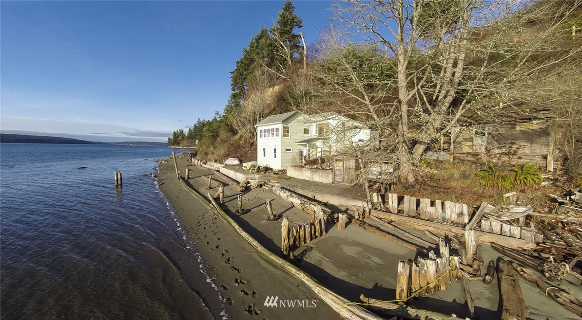 4642 East Harbor Road Freeland, WA 98249 - Photo 3 of 25