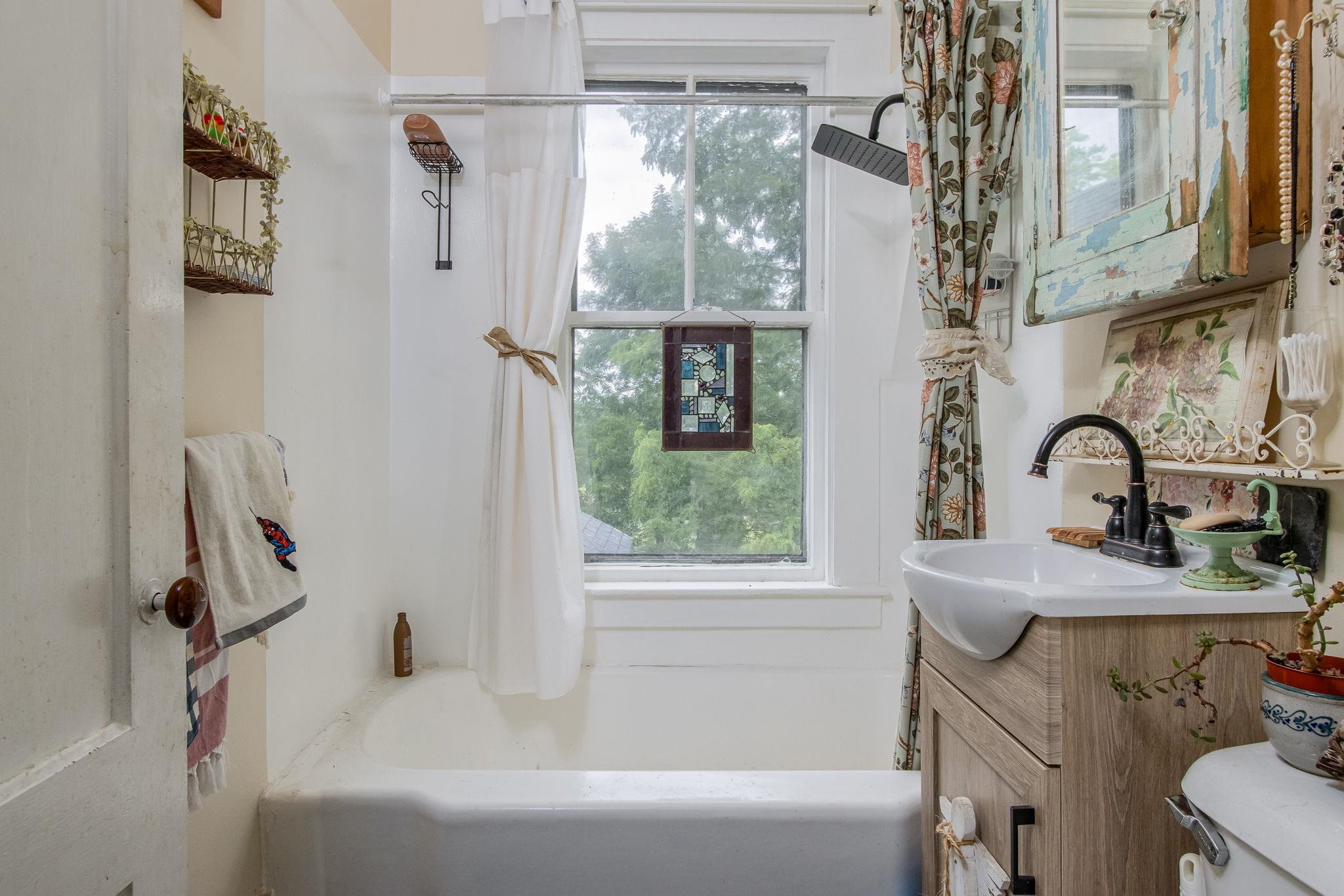178 South Hill Road New Boston, NH 03070 - Photo 25 of 55 Gallery Image 25