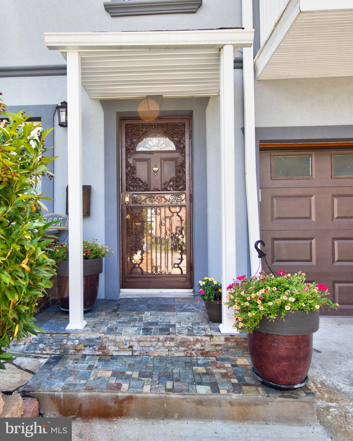 5907 Wakehurst Way Baltimore, MD 21239 - Photo 2 of 30 Covered front porch