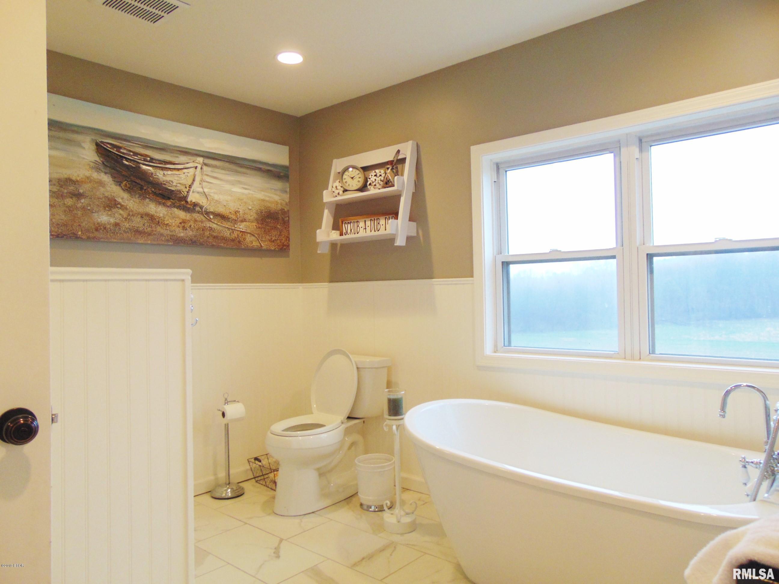 4252 Stonefort Road Creal Springs, IL 62922 - Photo 29 of 50 Gallery Image 29