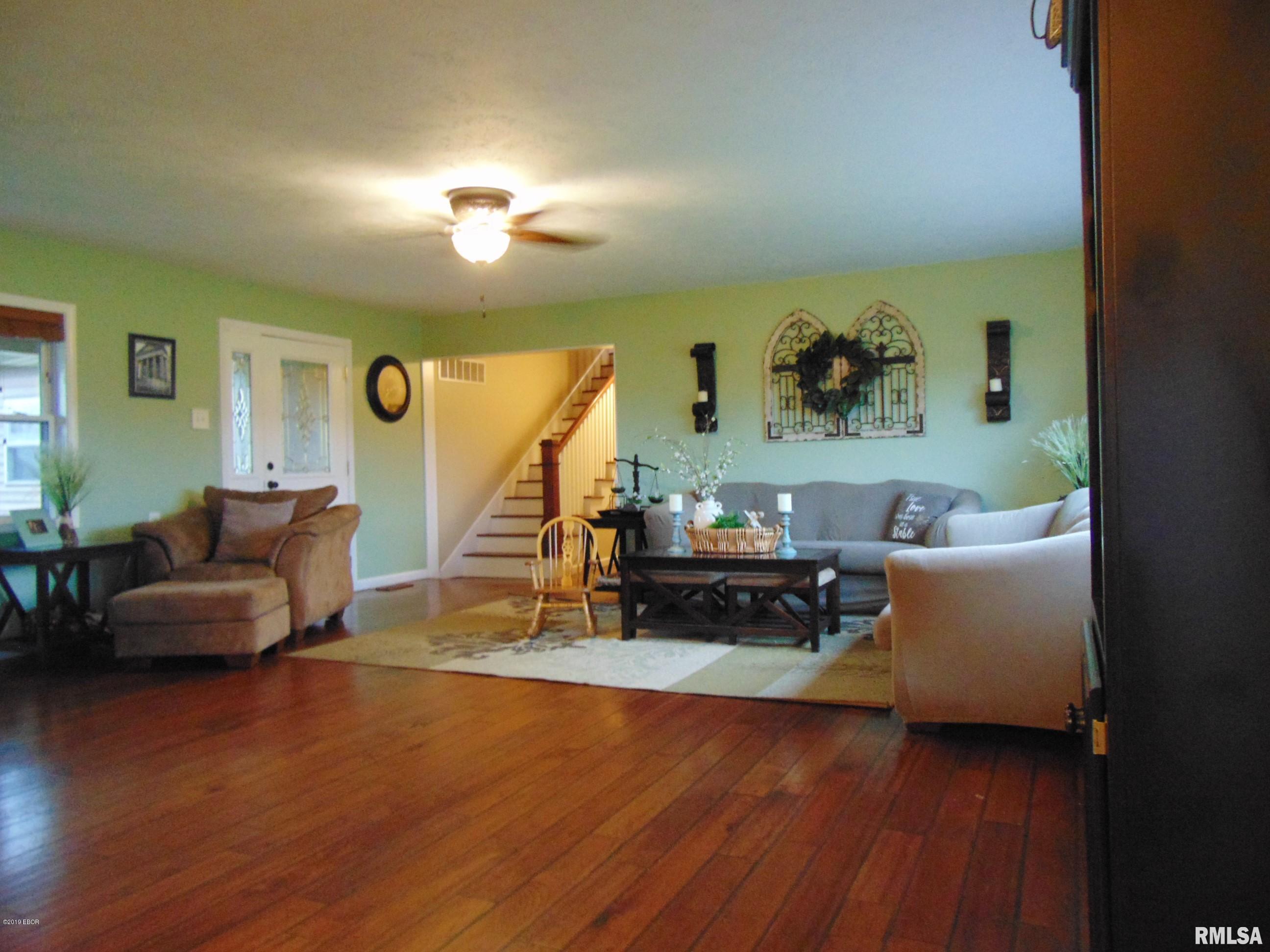 4252 Stonefort Road Creal Springs, IL 62922 - Photo 9 of 50 Gallery Image 9