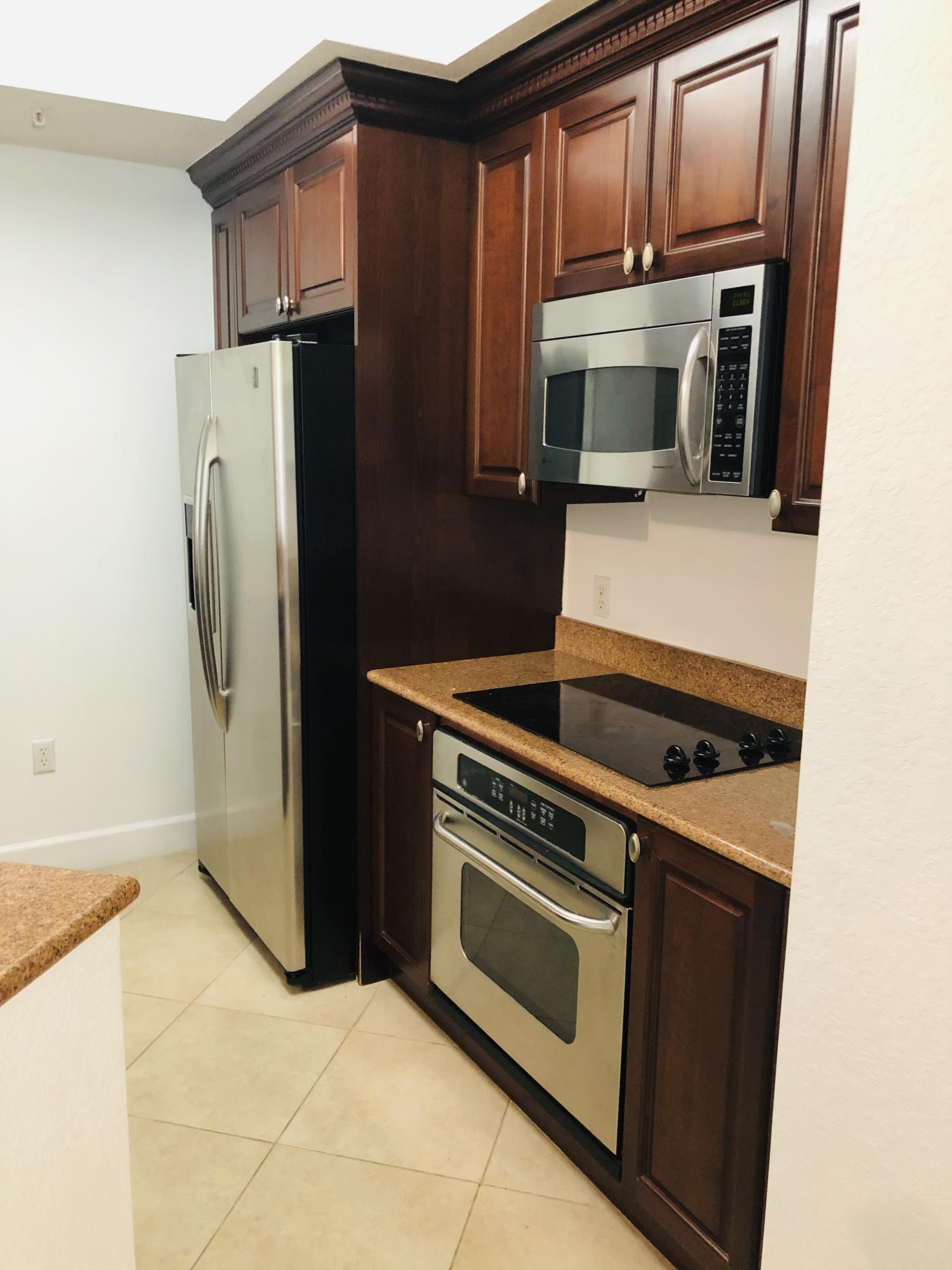 3414 Renaissance Way, Unit 414 Boynton Beach, FL 33426 - Photo 14 of 17 Kitchen 2