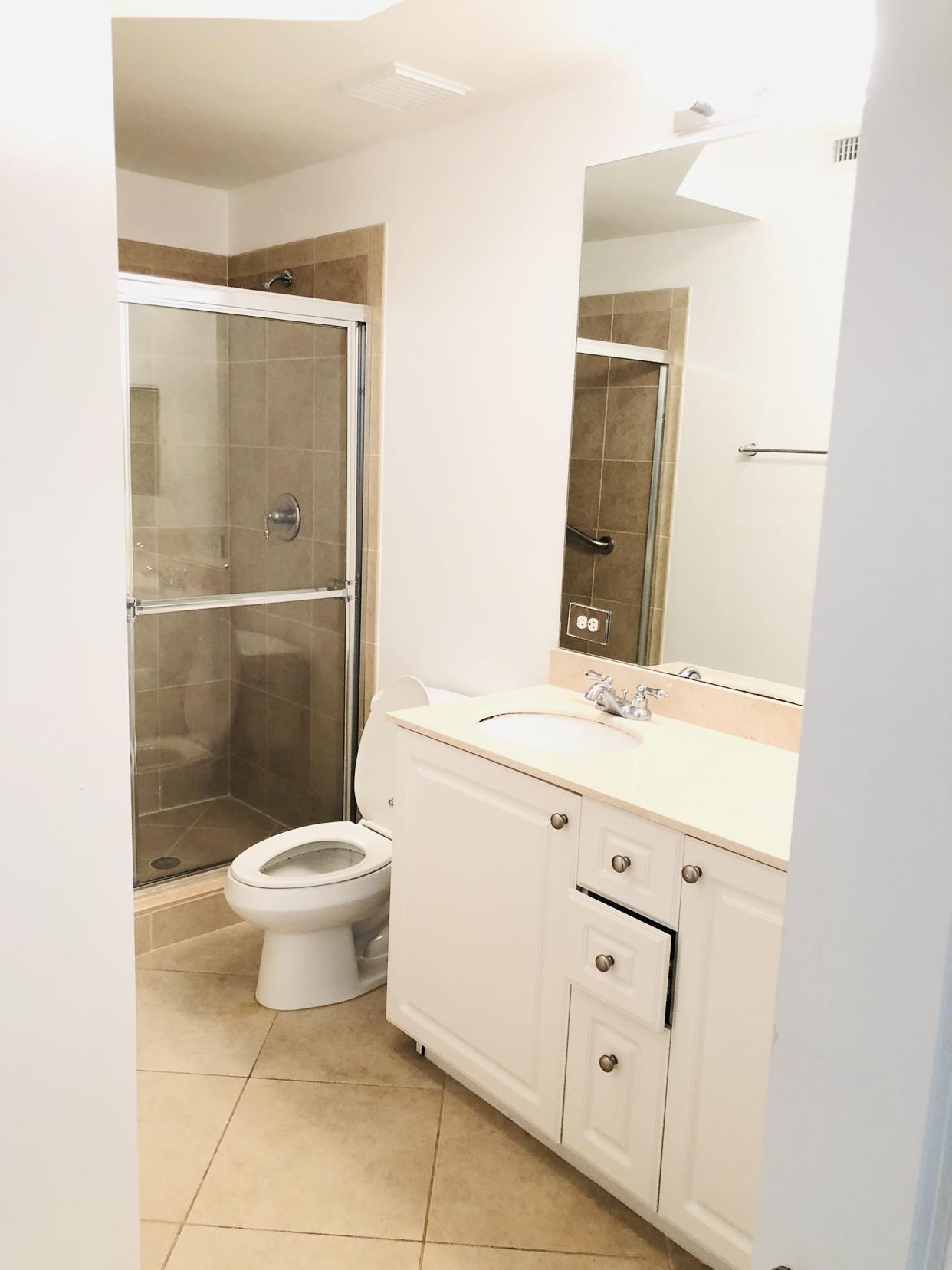 3414 Renaissance Way, Unit 414 Boynton Beach, FL 33426 - Photo 10 of 17 Master Bathroom