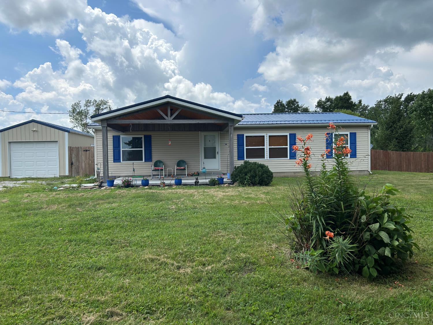 1032 Lacy Road New Vienna, OH 45159 - Photo 1 of 13 Gallery Image 1