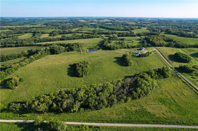 $529,900 | 3780 Northwest State Route, Maysville, MO 64469