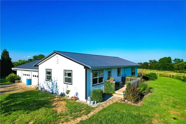 $529,900 | 3780 Northwest State Route, Maysville, MO 64469