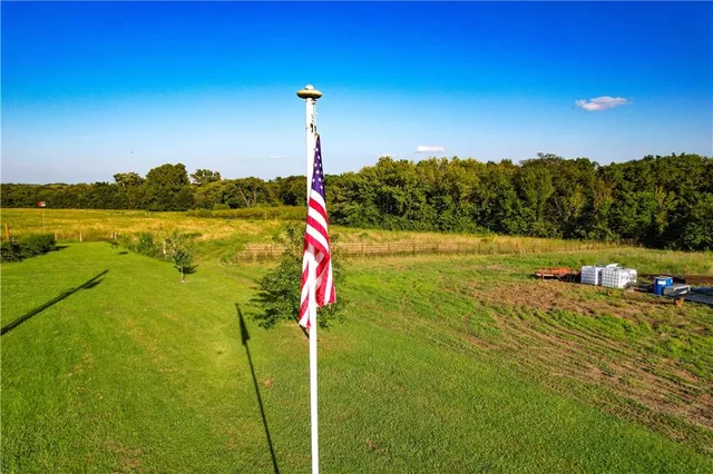 $529,900 | 3780 Northwest State Route, Maysville, MO 64469