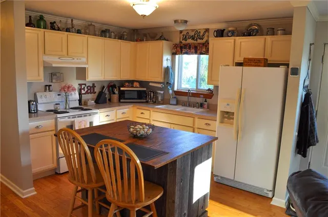 $529,900 | 3780 Northwest State Route, Maysville, MO 64469