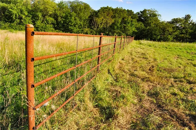 $529,900 | 3780 Northwest State Route, Maysville, MO 64469