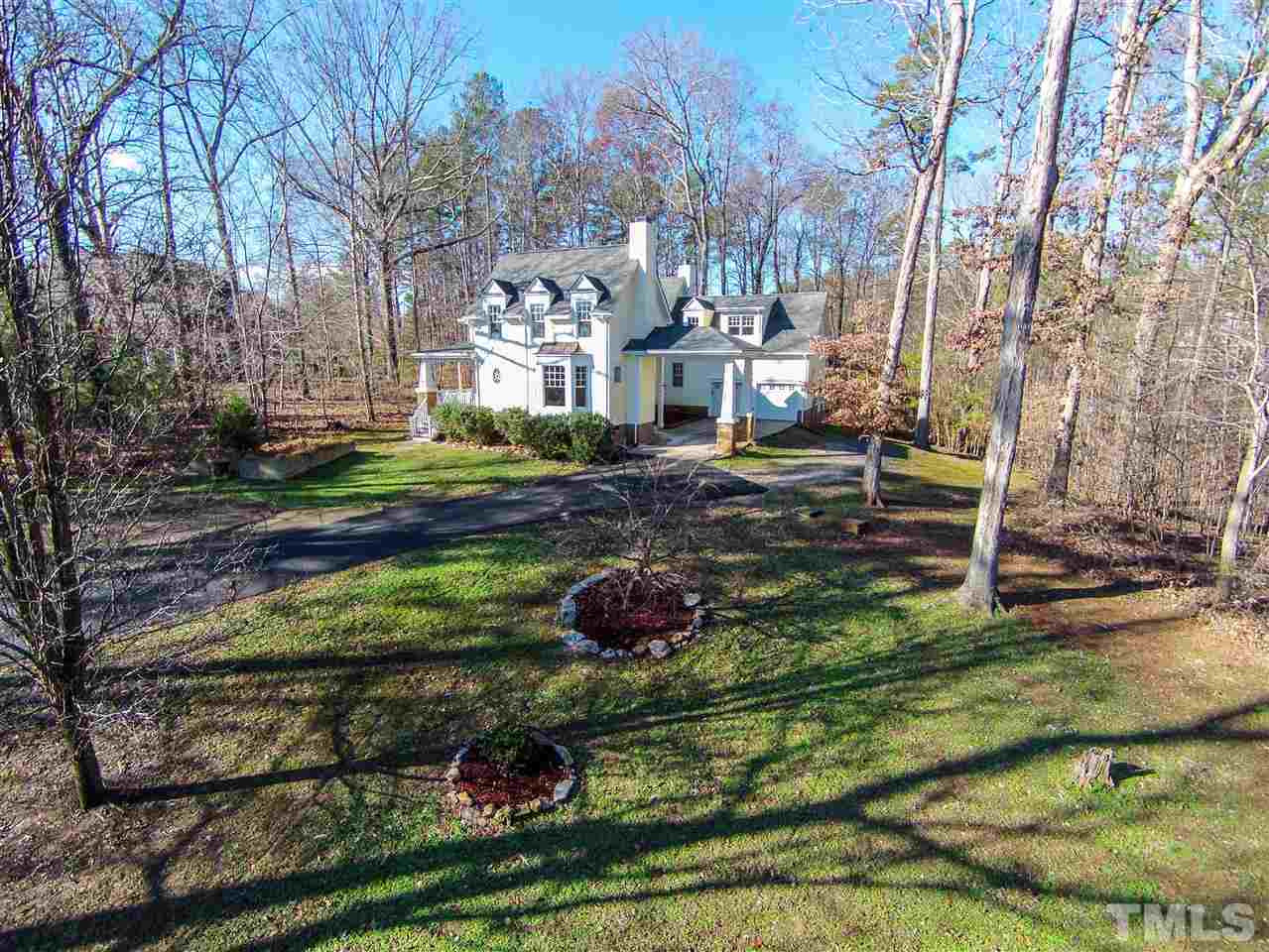 Custom 4 bedroom home on large scenic 2.14-acre lot. 13423 Melvin Arnold