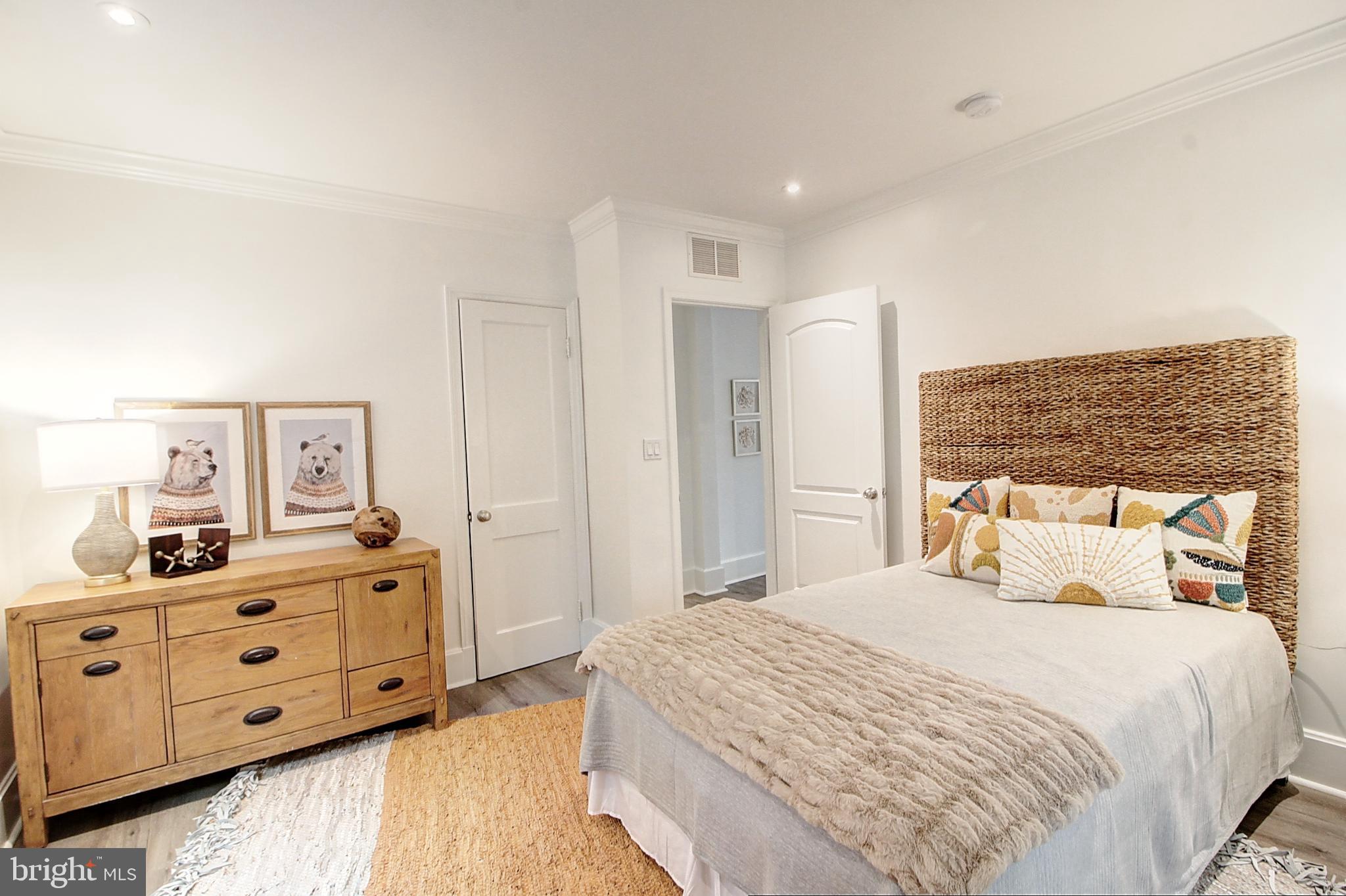 102 Frederick Avenue Frederick, MD 21701 - Photo 17 of 34