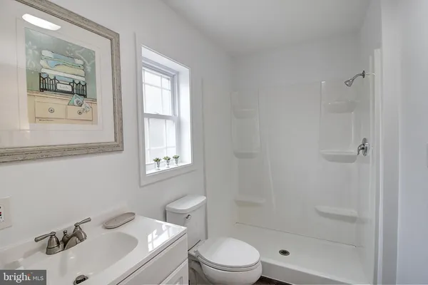 $3,000 | 102 Frederick Avenue, Frederick, MD 21701