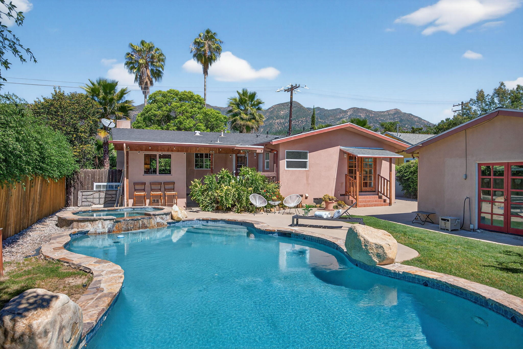 1054 Fairview Road Ojai, CA 93023 - Photo 2 of 32 41-web-or-mls-Upmarketmedia_1054Fai-112