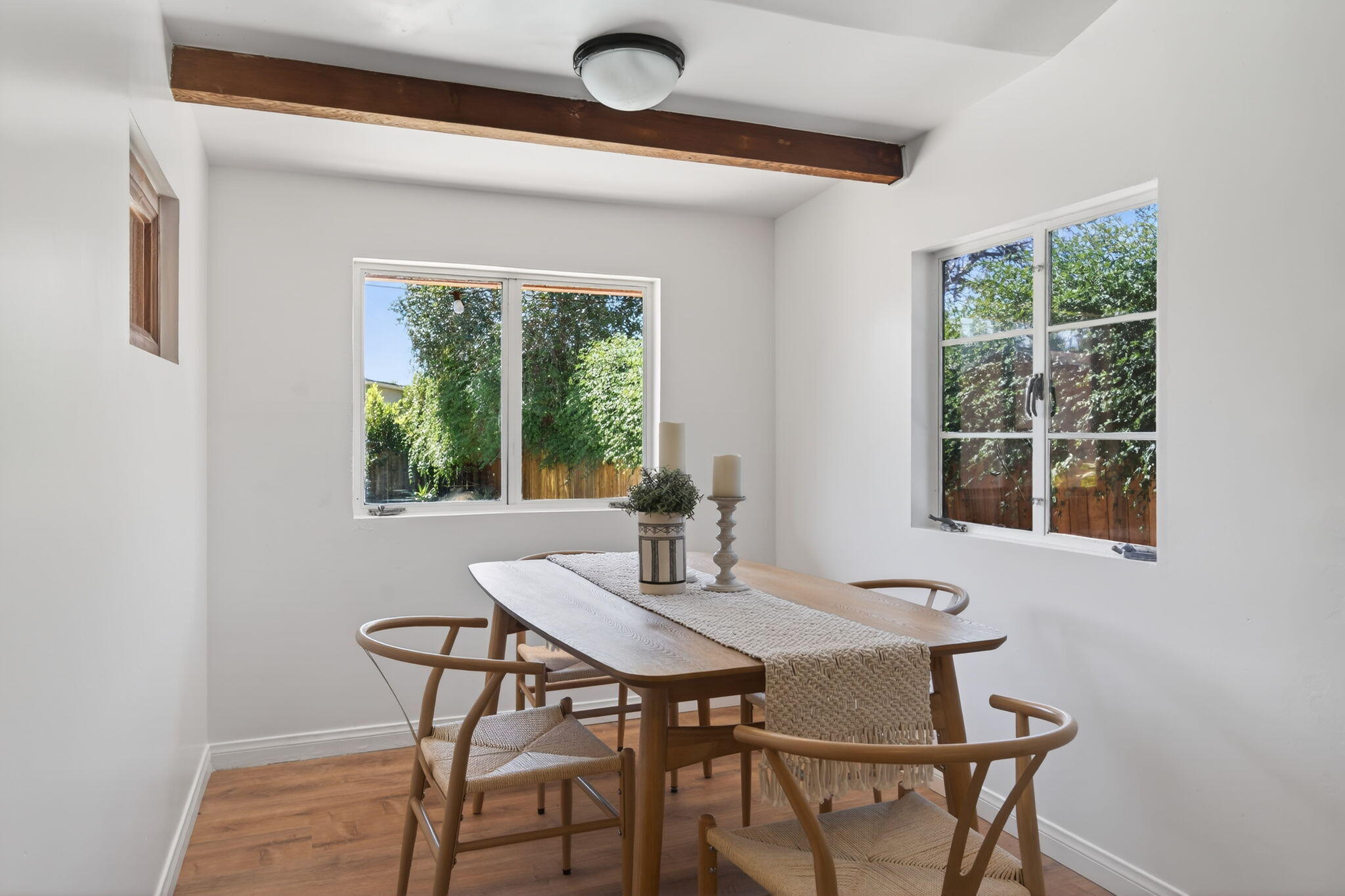 1054 Fairview Road Ojai, CA 93023 - Photo 8 of 32 14-web-or-mls-Upmarketmedia_1054Fai-041