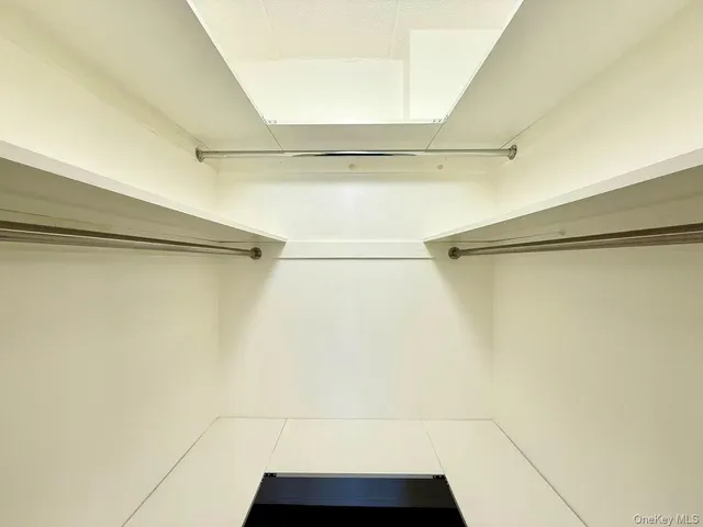 a view of empty room with window