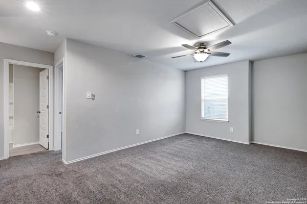 $1,795 | 13031 Heathers Sun Street, St. Hedwig, TX 78152