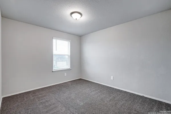 $1,795 | 13031 Heathers Sun Street, St. Hedwig, TX 78152