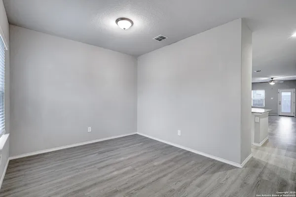 $1,795 | 13031 Heathers Sun Street, St. Hedwig, TX 78152