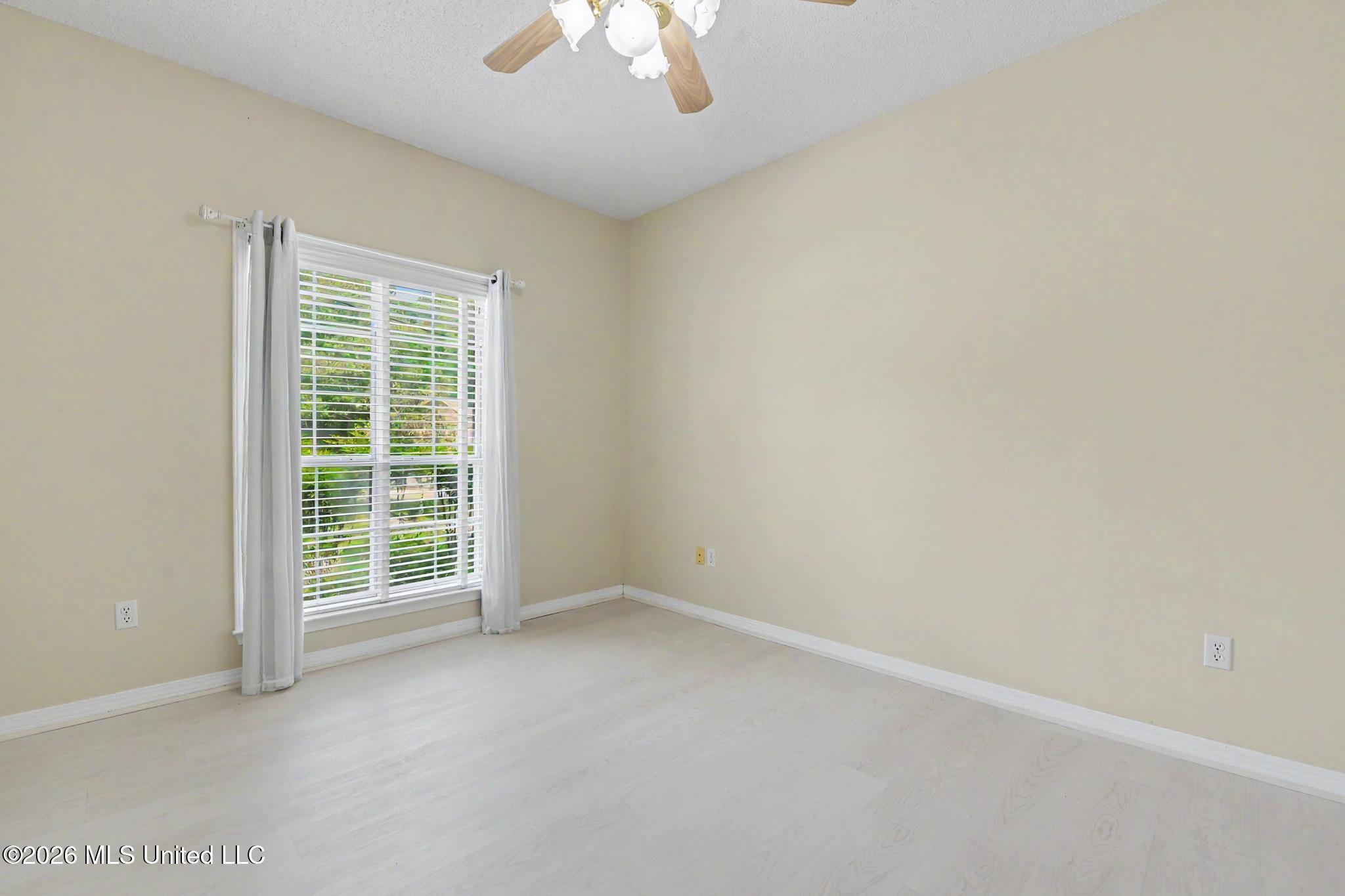 89357 Diamondhead Drive East Diamondhead, MS 39525 - Photo 22 of 32 022
