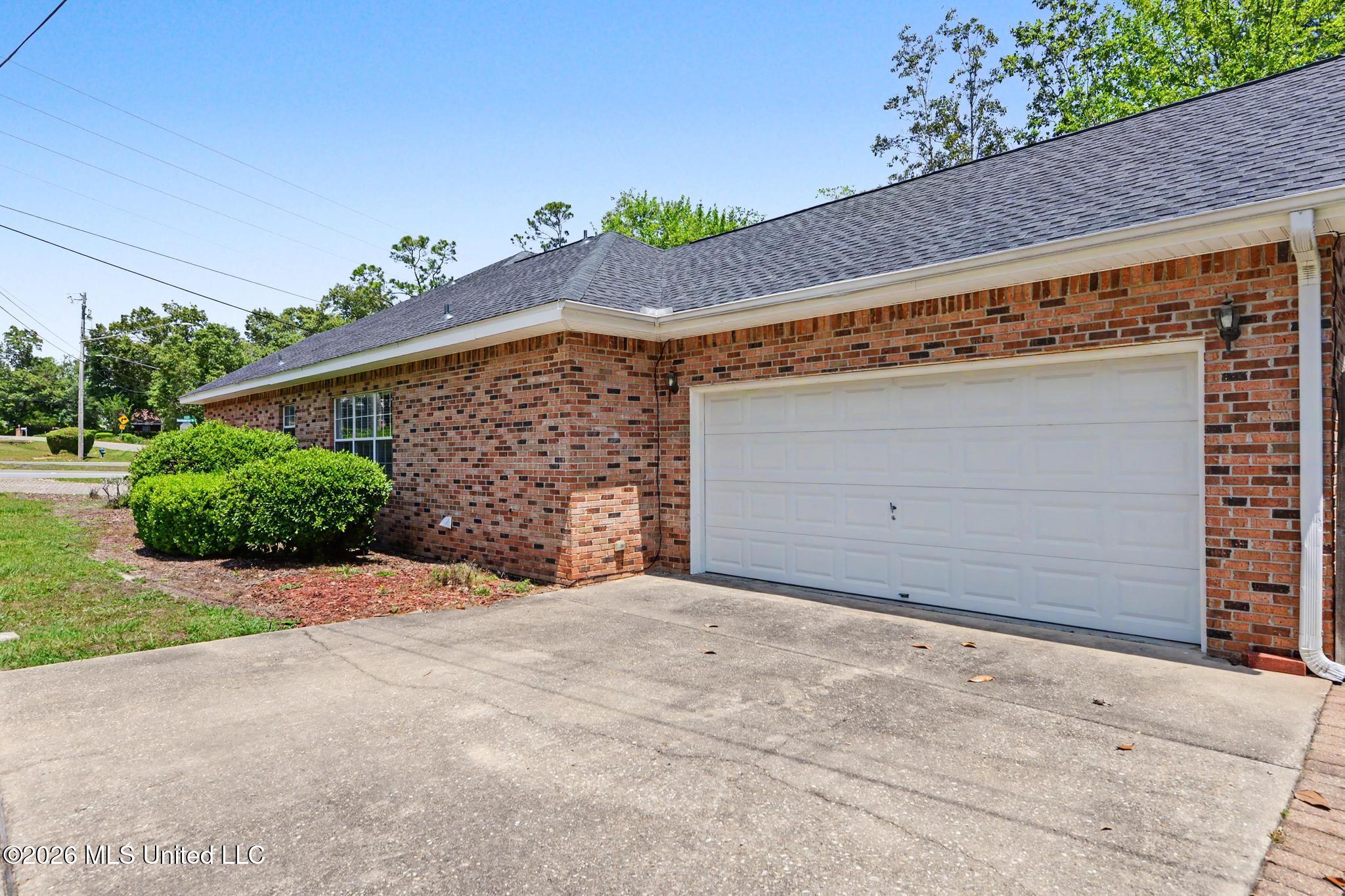 89357 Diamondhead Drive East Diamondhead, MS 39525 - Photo 30 of 32 030