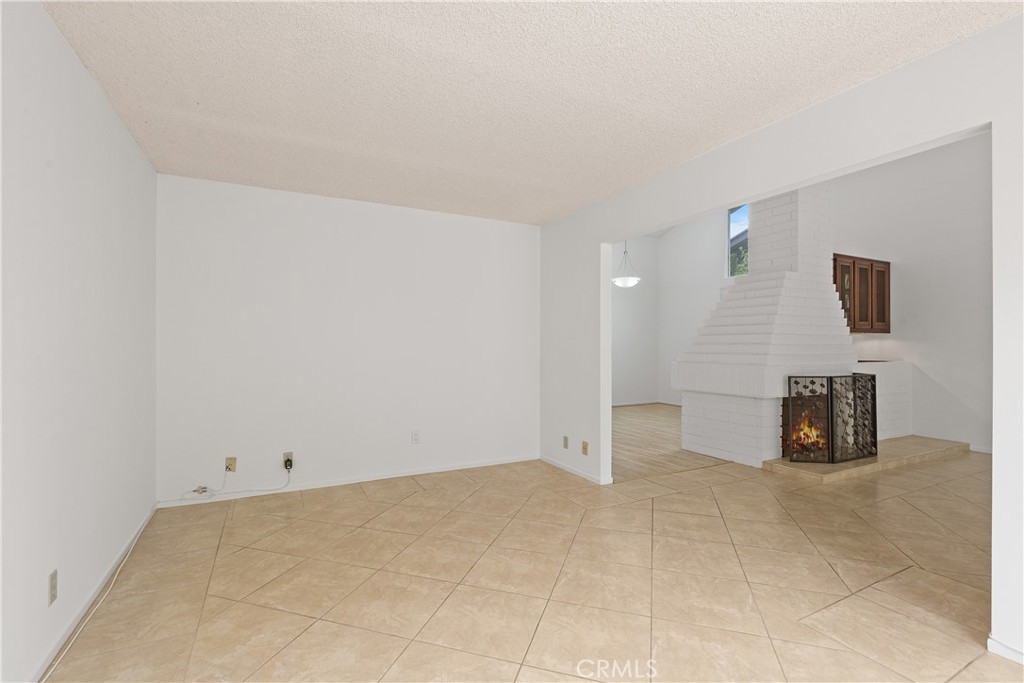 37 Beachcomber Drive Corona del Mar, CA 92625 - Photo 23 of 39 a view of an empty room