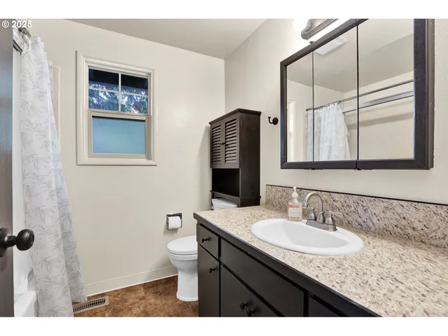 $599,000 | 1210 East 38th Avenue, Eugene, OR 97405