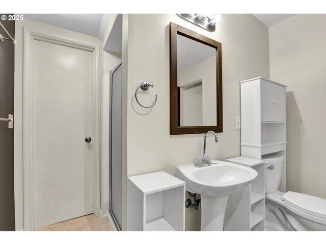 $599,000 | 1210 East 38th Avenue, Eugene, OR 97405