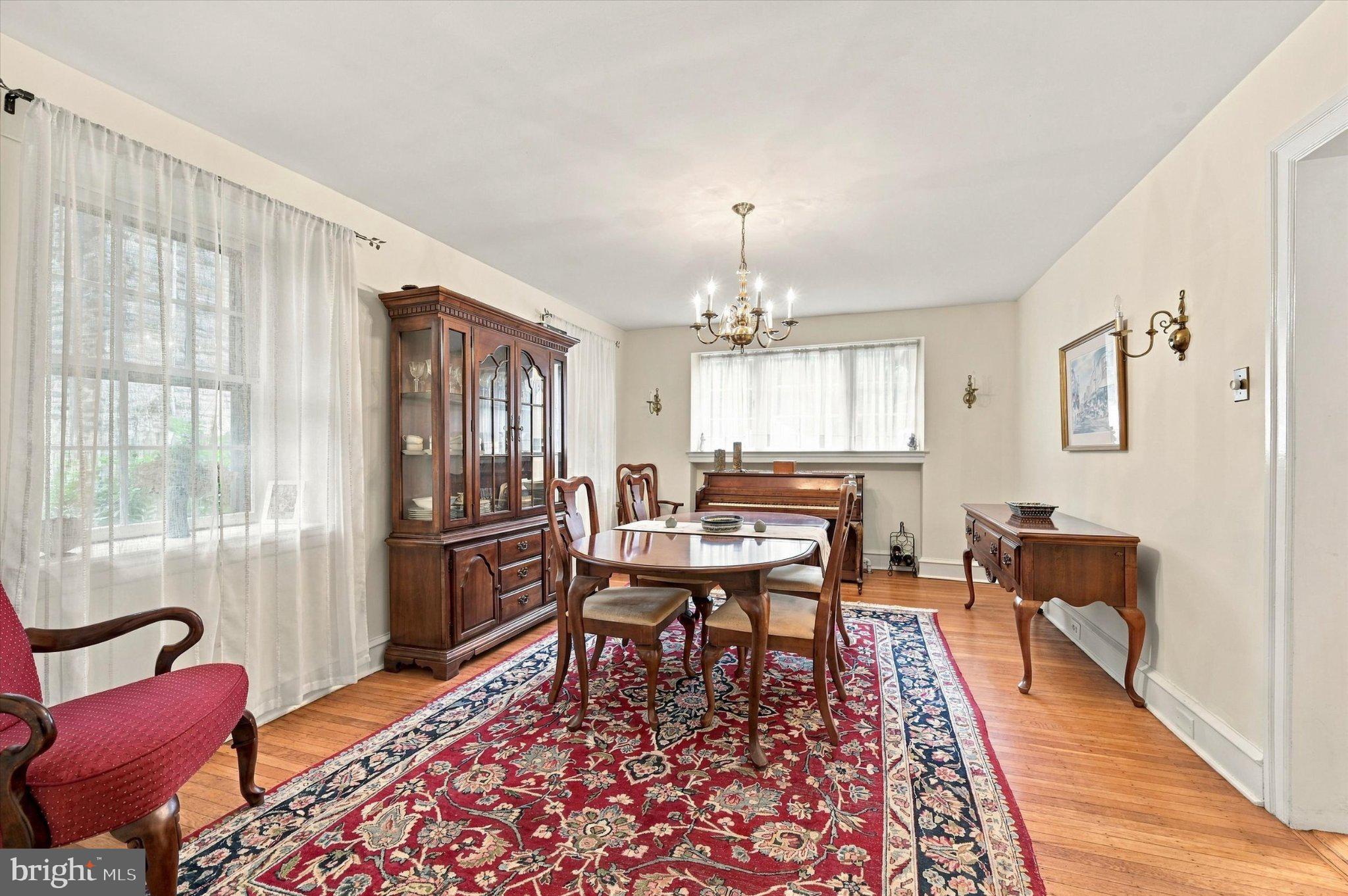 7811 Winston Road Philadelphia, PA 19118 - Photo 10 of 39 Gallery Image 10