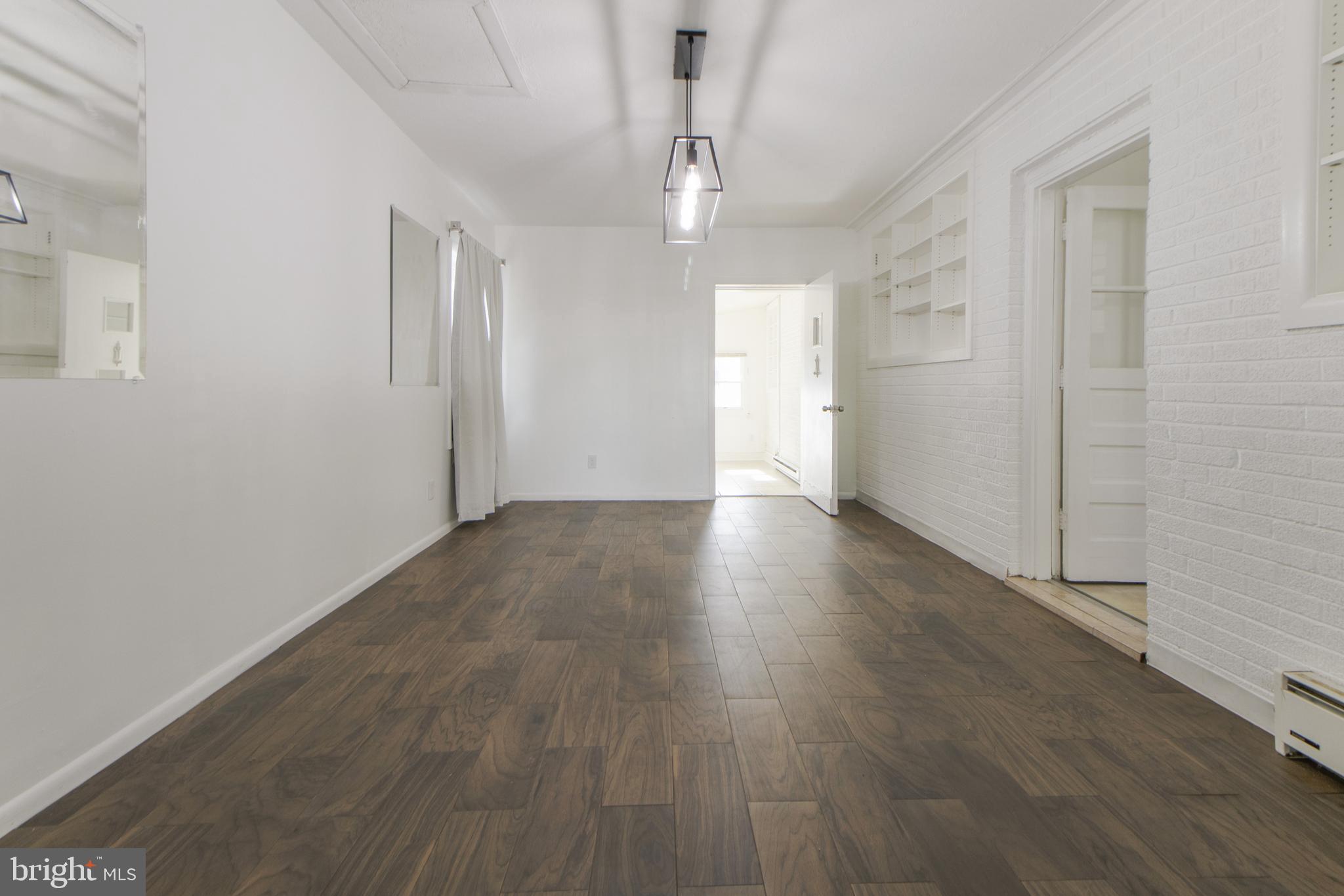 1100 Gilbert Road Rockville, MD 20851 - Photo 17 of 60 Dining